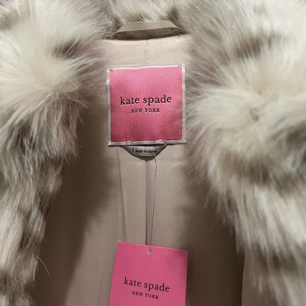 Kate Spade ♠️ - Picture 3 of 6